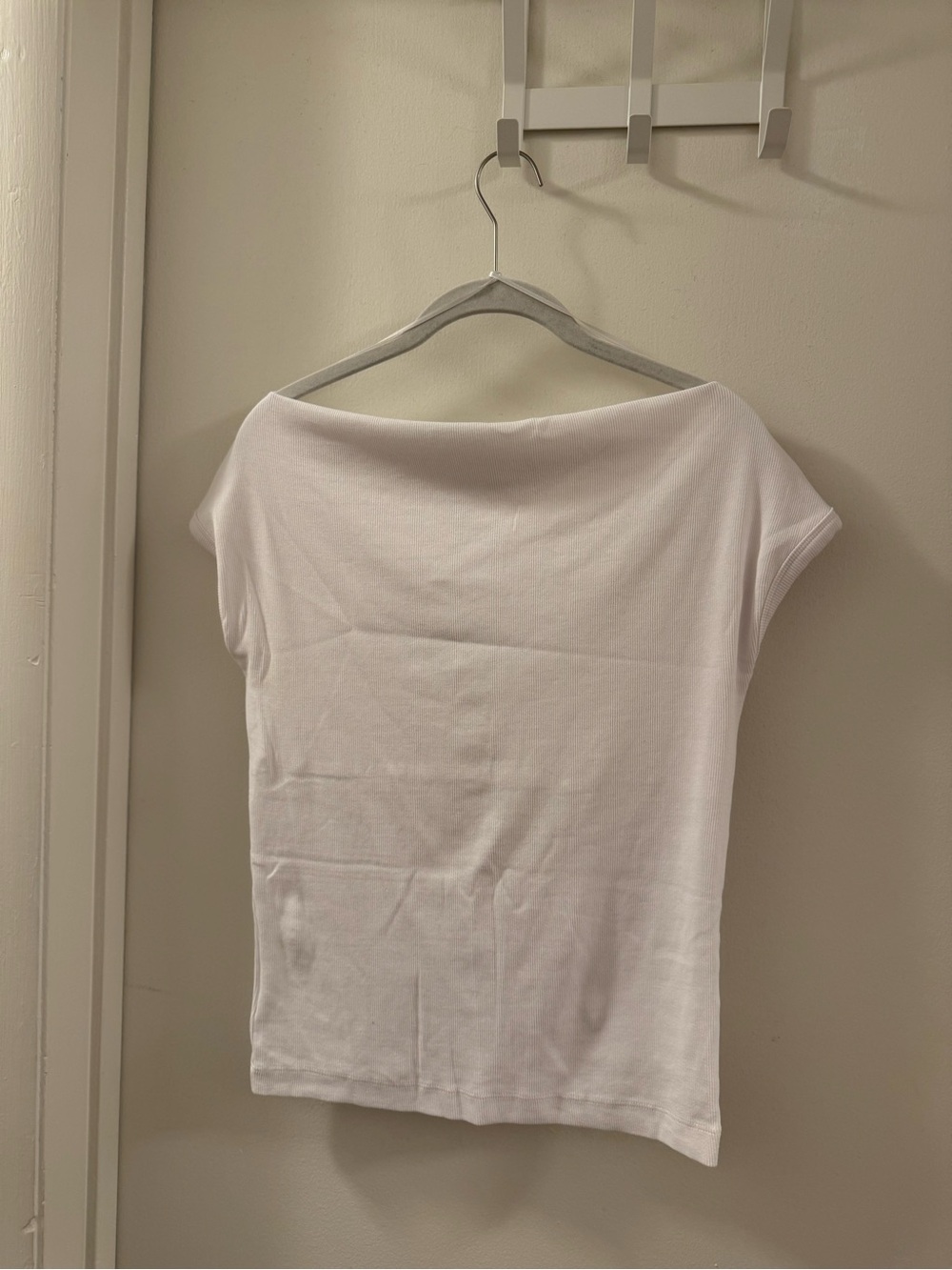 Zara White Boatneck Cap Sleeve Top